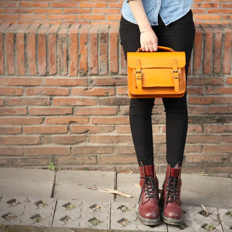 

2020 new hand made vegetable tanned leather one shoulder hand-held cross carrying British Cambridge bag cow leather women's bag