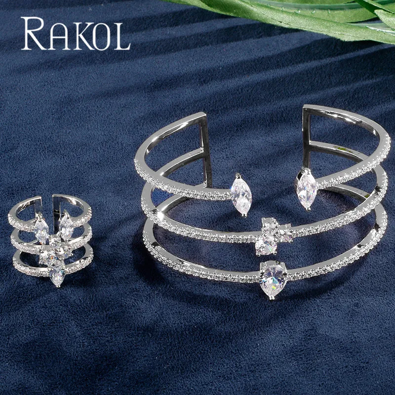 Комплект женских браслетов и колец с фианитом розовое золото|Ювелирные наборы| |