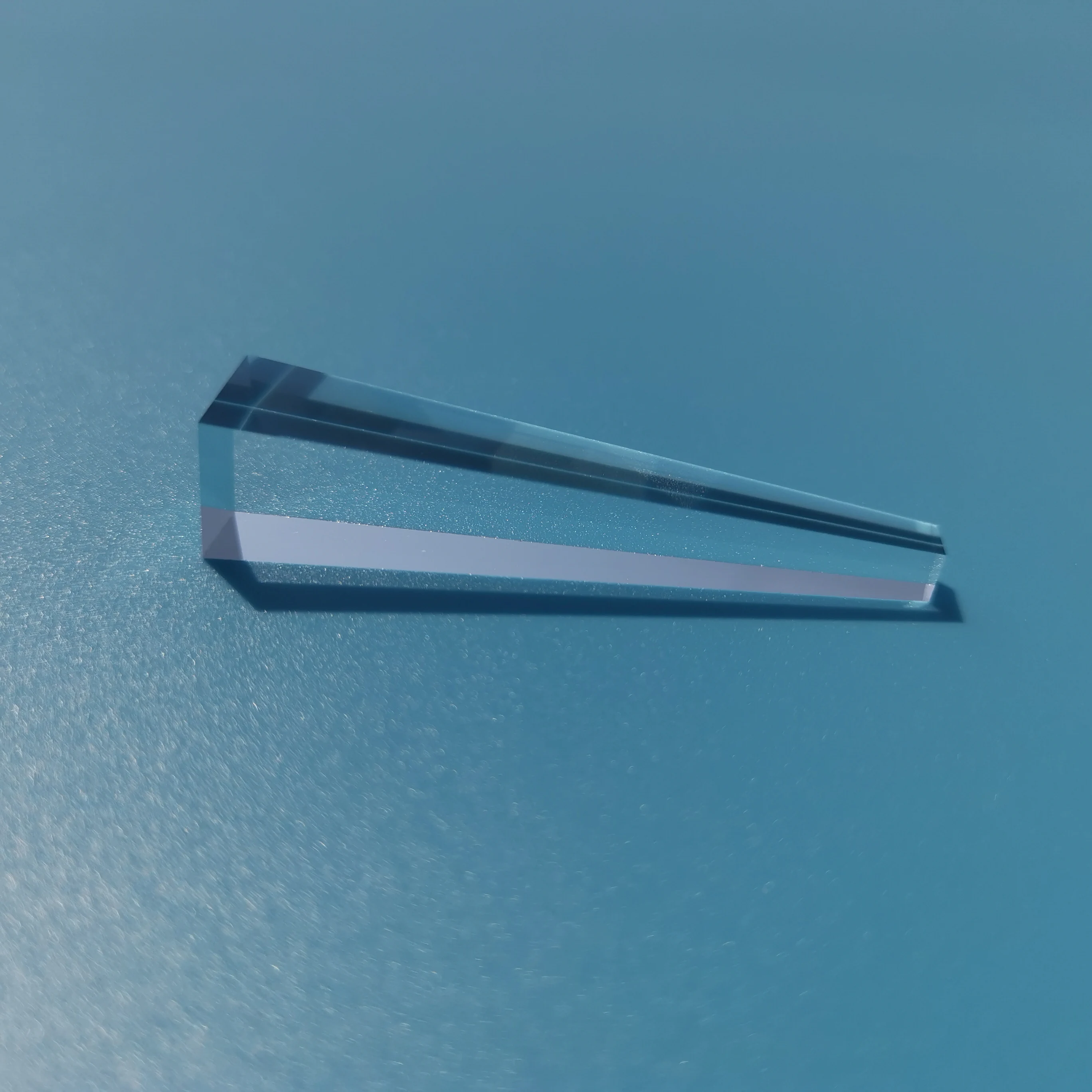 Оптический призменный свет направляющей колонны треугольной призмы K9 Стекло