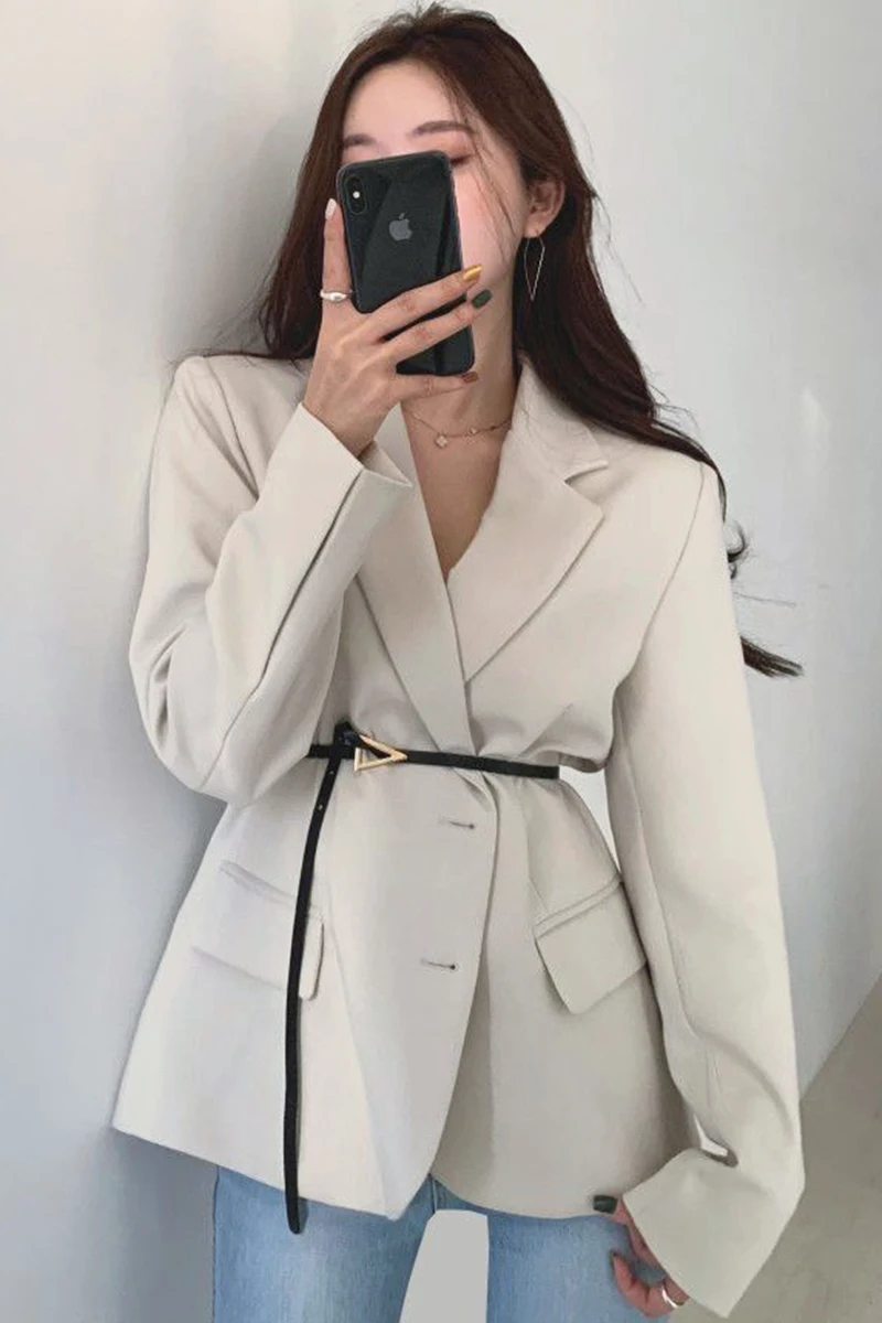 

Elegant Lapel Single-breasted Design Slim Waist Long-sleeved Suit Short Jacket with Belt Women