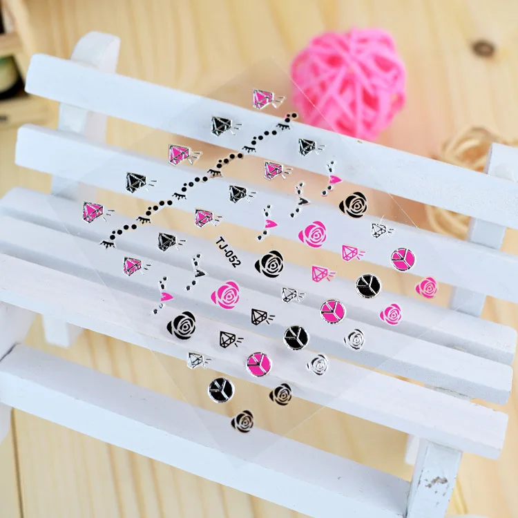 

30pcs 3D Manicure Nail Sticker DIY Nail Decoration sticker hot gold hollow nail sticker ultra thin waterproof manicure sticker