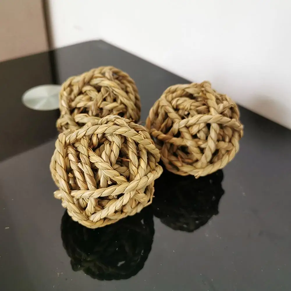 7 см маленькие животные жевательные игрушки шар из натуральной травы с