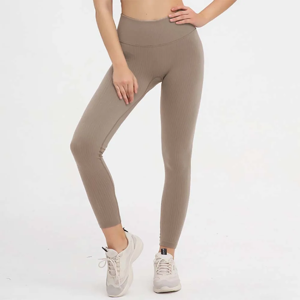 

Seamless Knitted Slim-Fit Quick-Drying Yoga Sports Fitness Pants Sexy Breathable Female Leggings