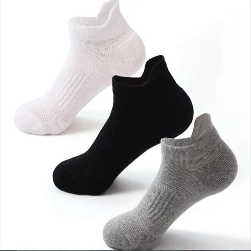 

2020 new style 1 pairs grey/black/ white boat socks for men high quality Short tube, towel bottom, outdoor professional cotton