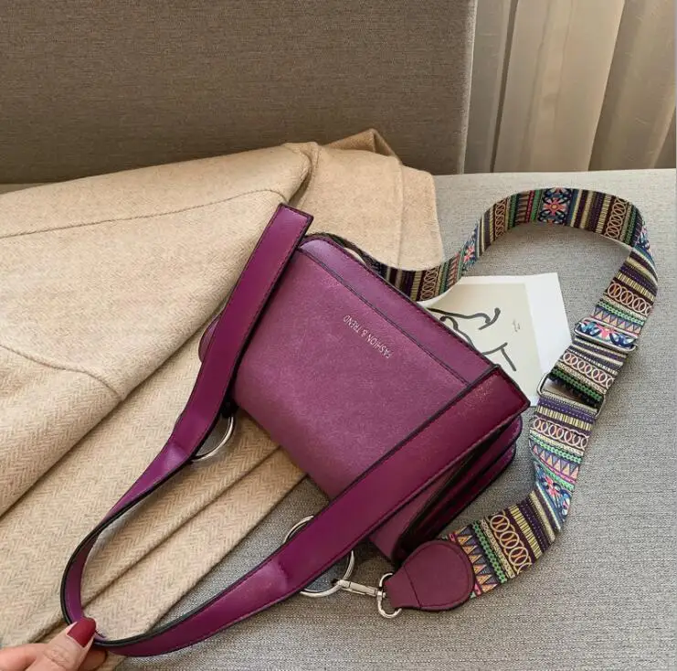 Замшевая короткая винтажная подвеска на сумку с широким ремешком 2019 Женская