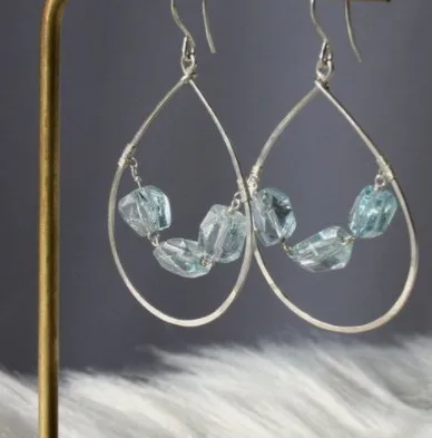 

Vintage Indian Tribal Green Crystal Dangle Earrings Bohemian Big Long Hollow Drop Earrings For Women Wedding Broncos Jewelry