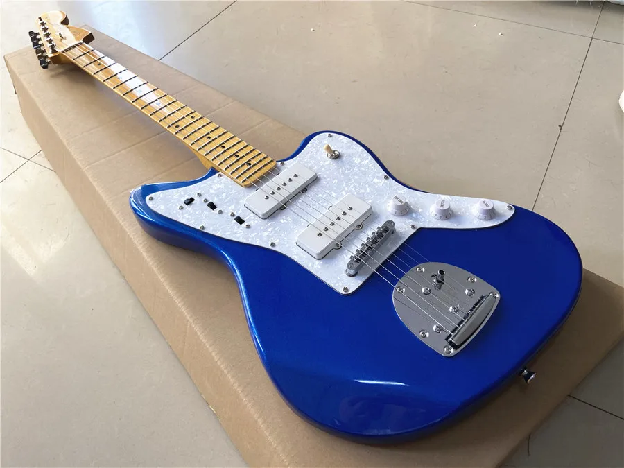 

Традиционная металлическая синяя джазовая электрическая гитара Кленовая грифельная доска может быть настроена Бесплатная доставка