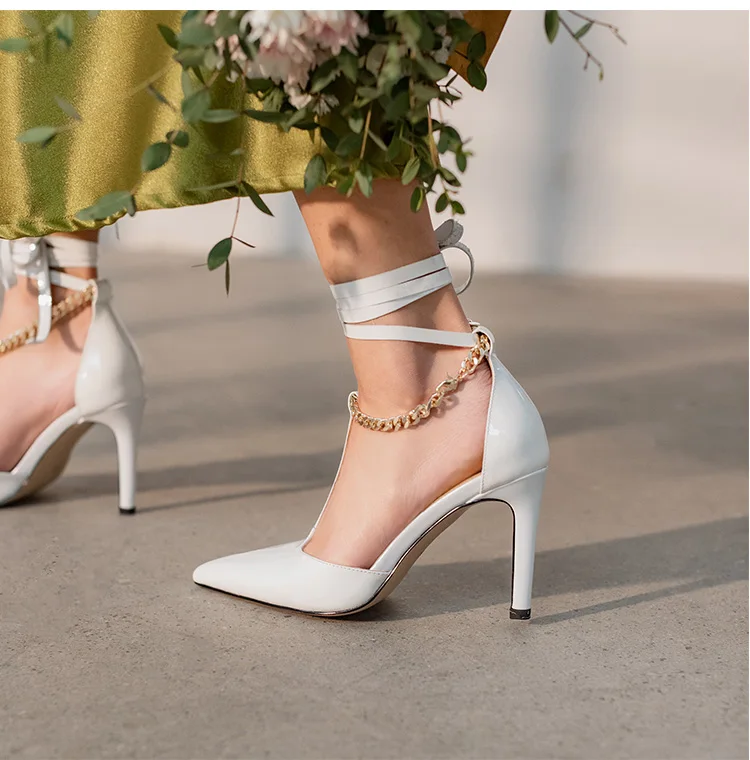 

Summer Elegant Women Pumps 9cm High Heel Stiletto Lady Pointed Toe Office Shoes Gold Chain Decor Sexy Women Heels For Spring 202