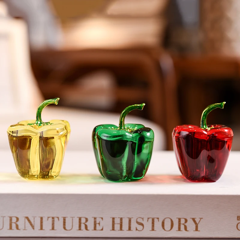 

Crystal Chili Figurines Bell Pepper Paperweight Glass Fruit Ornament Fortune Transfer Car Interior Home Table Wedding Gift Decor