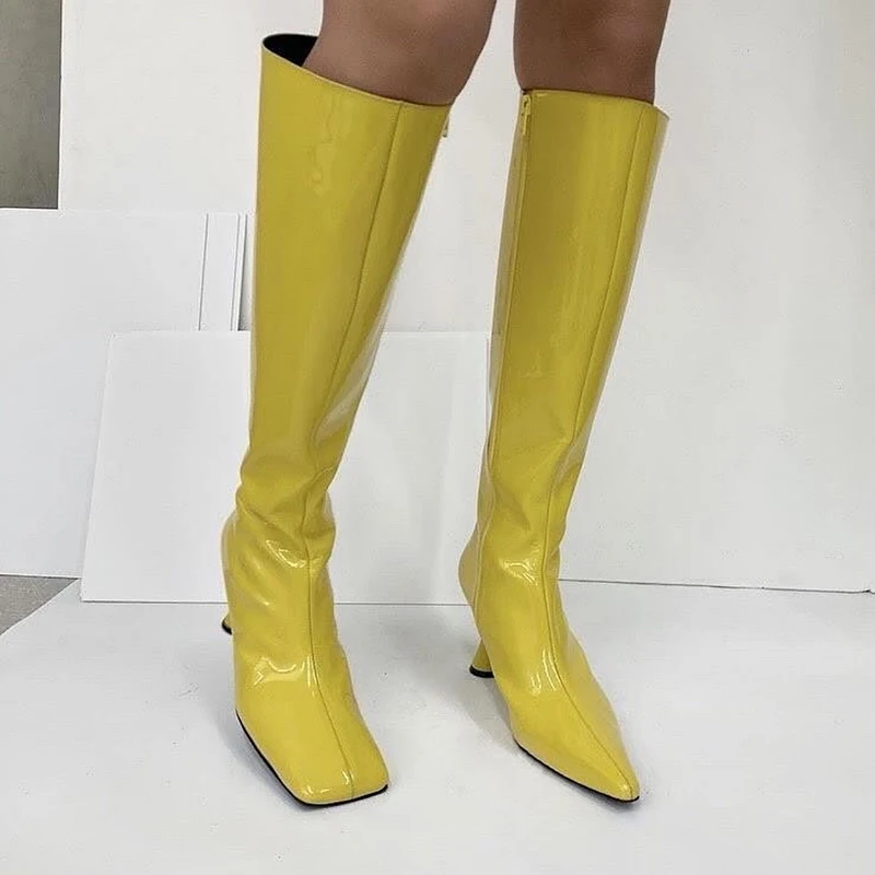 Женские ботинки на высоком тонком каблуке с квадратным носком | Обувь