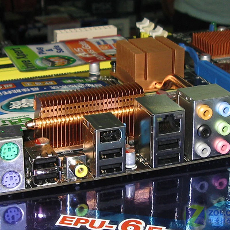 Материнская плата LGA 775 ASUS P5Q Pro DDR2 16 Гб для Intel P45 десктопная материнская системная