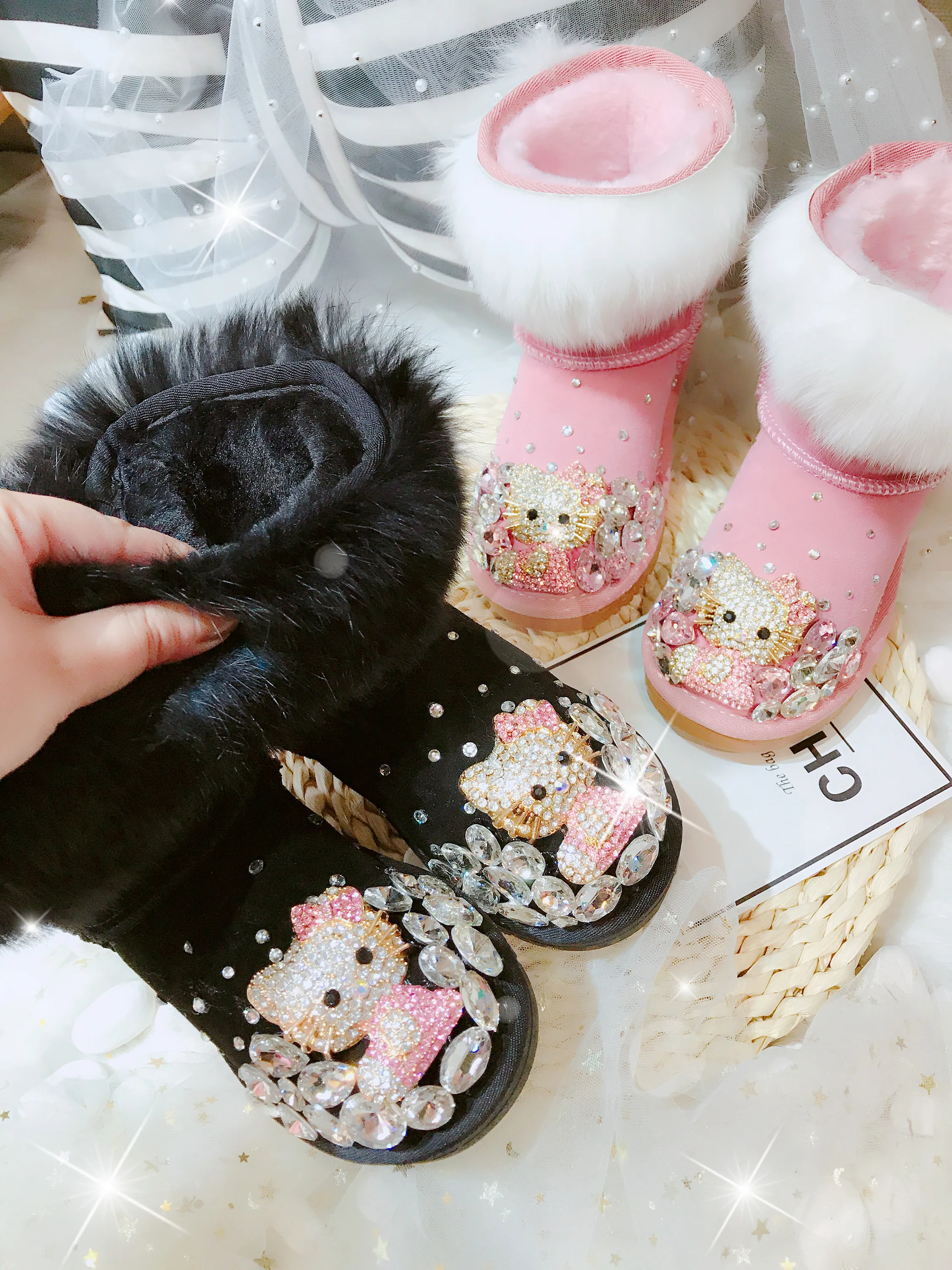 Disney children's cartoon Minnie Spiderman boy girl plus velvet warm cotton boots short snow rhinestone sequins | Мать и ребенок