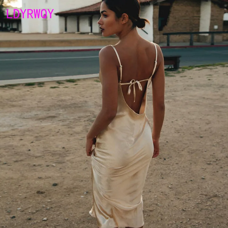 

New style European and American condole belt leakage back sexy temperament cultivate one's character dress