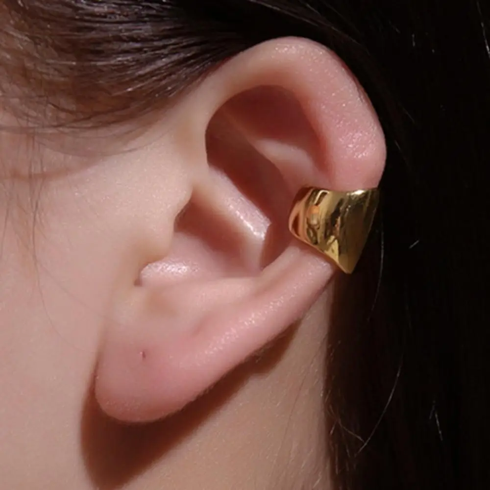 Простой Металлический широким круглым высокое полированное золото/белые серьги