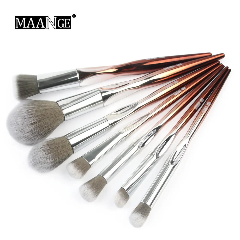 7 Three-finger Makeup Brush Set Foundation Eye Shadow Brush Beauty Tools First School Makeup Basic Set Cosmetics Brush