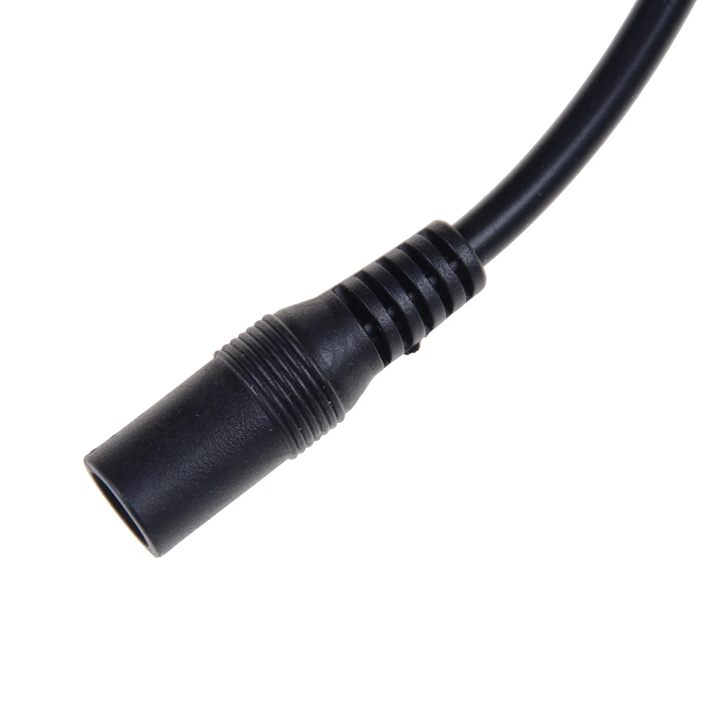 

1 x DC Power Splitter 1 to 3-Port Splitter Adapter 3 DC Power Adaptor Cable