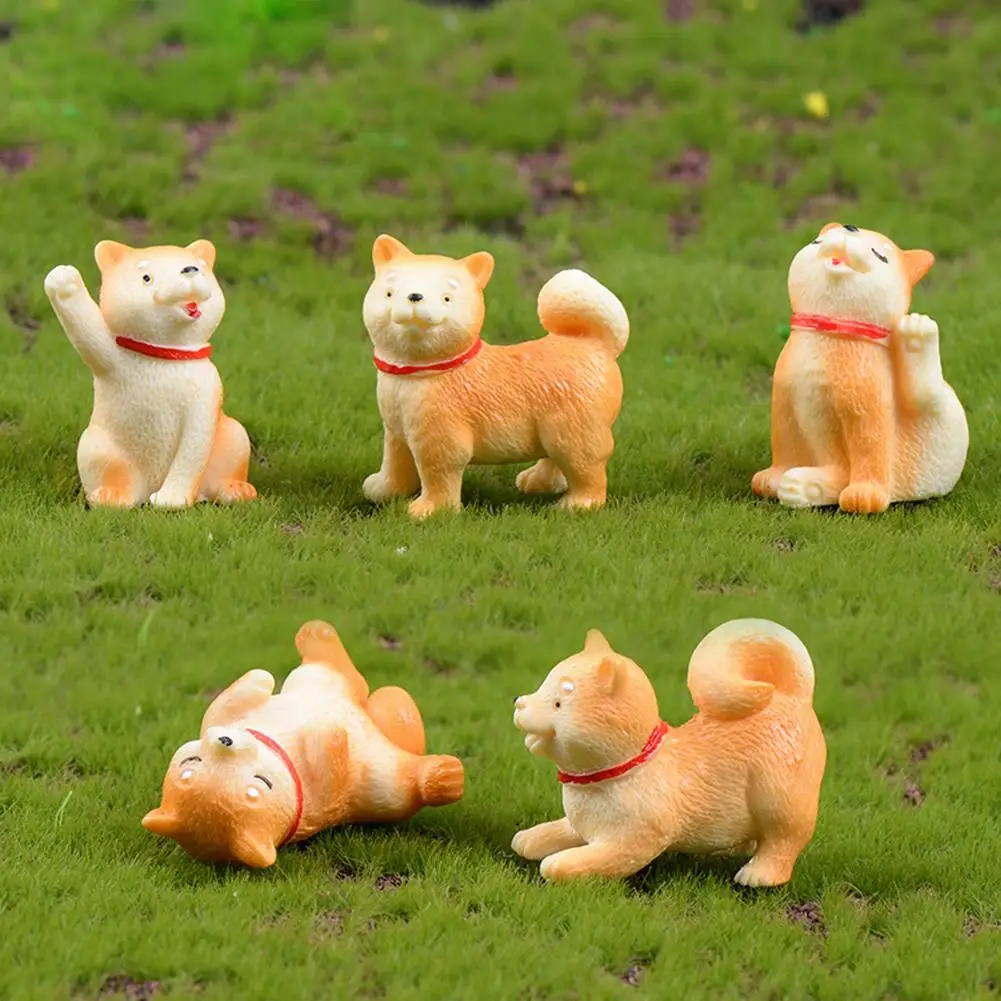 

Lovely Resin Dog Landscape Miniature DIY Doll Model Statue Home Garden Decor