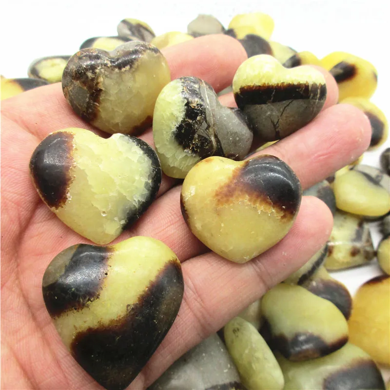 

30-40mm Small Natural Septarium Quartz Crystal Stone Heart Polishing Decoration Healing Natural Quartz Crystals 1PC