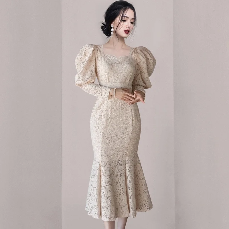 

High-Grade Lace Dress Autumn Temperament Goddess Style Slim Fit Puff Sleeve Waist Trimming below the Knees Slimming Fishtail