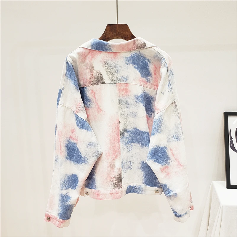 Женская джинсовая куртка с длинным рукавом демисезонная оверсайз и отложным