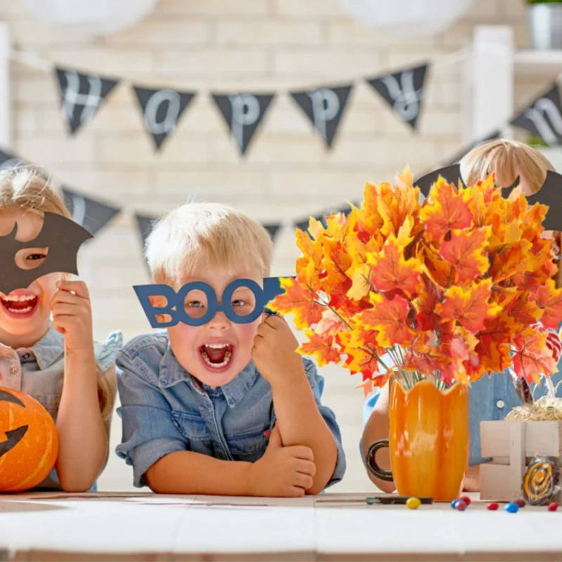 Искусственные кленовые листья ветви осенние 5 пряди Осенние украшения уличные