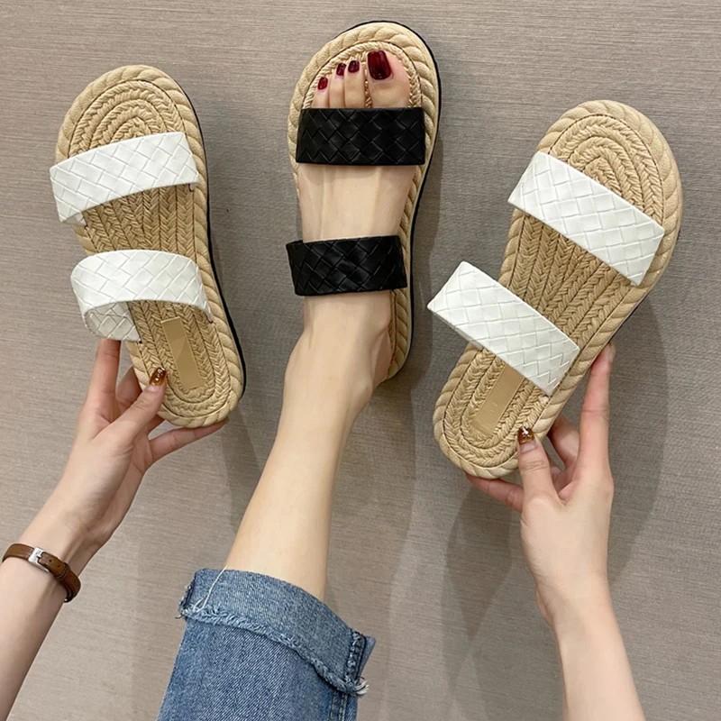 

Shoes Woman 2021 Slippers Flat Pantofle Low Luxury Slides Lady New Soft Designer Summer Girl Basic Rubber Rome PU Fashion