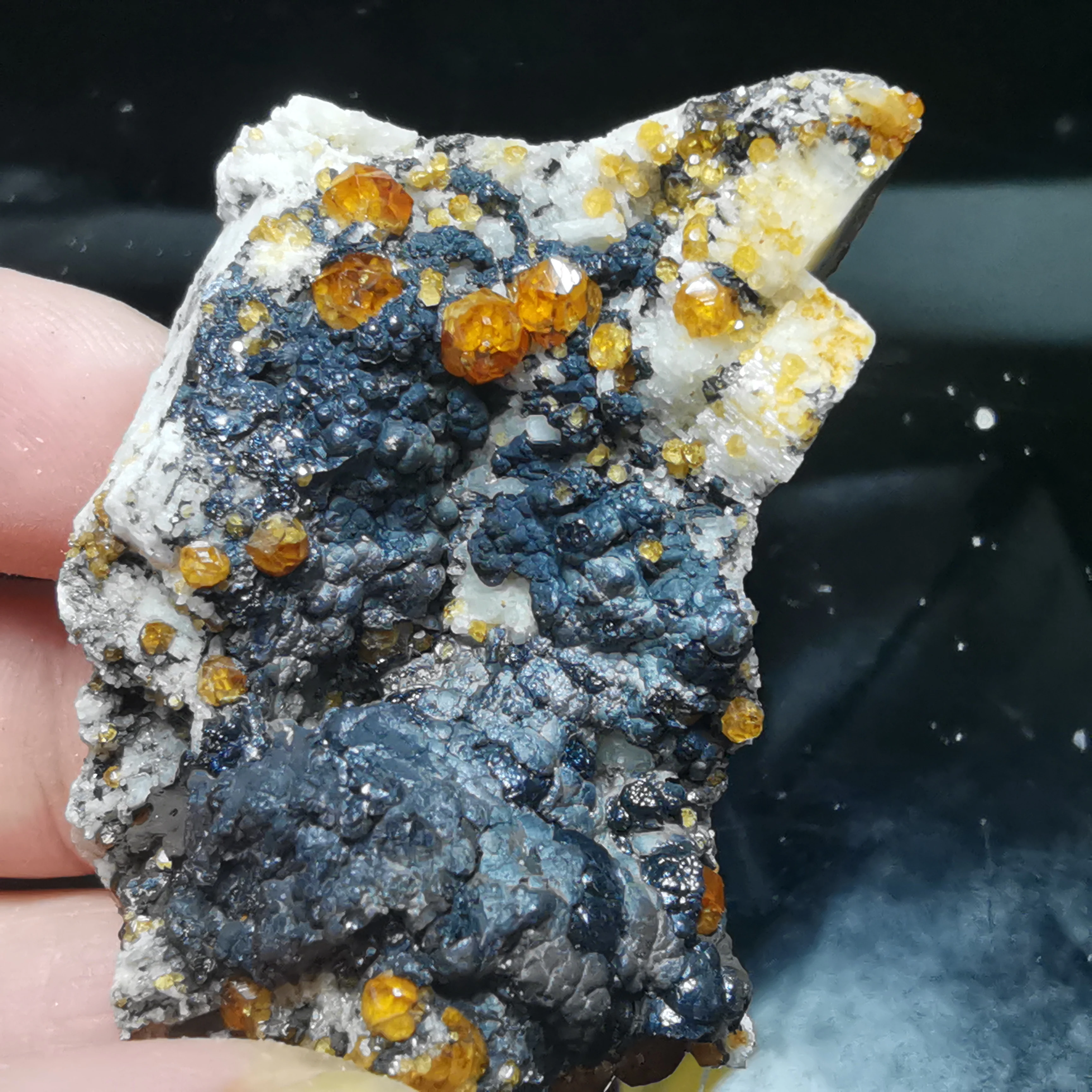 

37.9g.Rare natural garnet crystal hexagonal point feldspar mica brass multi mineral crystal symbiotic halo energy healing