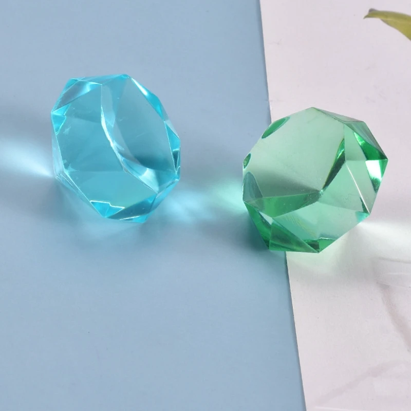 

Crystal Epoxy DIY Resin Mold Diamond Shaped Gem Necklace Pendant Silicone Mould