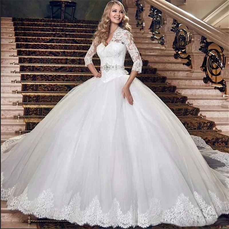 

Gorgeous Ball Gown Princess 3/4 Sleeves Dropped Waistline Wedding Dress Beading Sash Applique Lace Bridal Gowns Plus Size