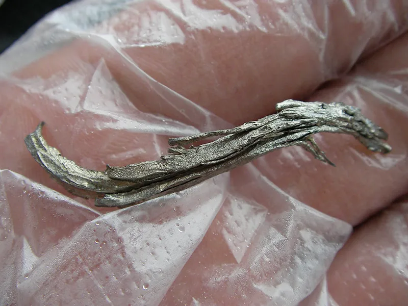 

10g Scandium Metal 99.99% Pure Dendritic Crystalline for Element Collection
