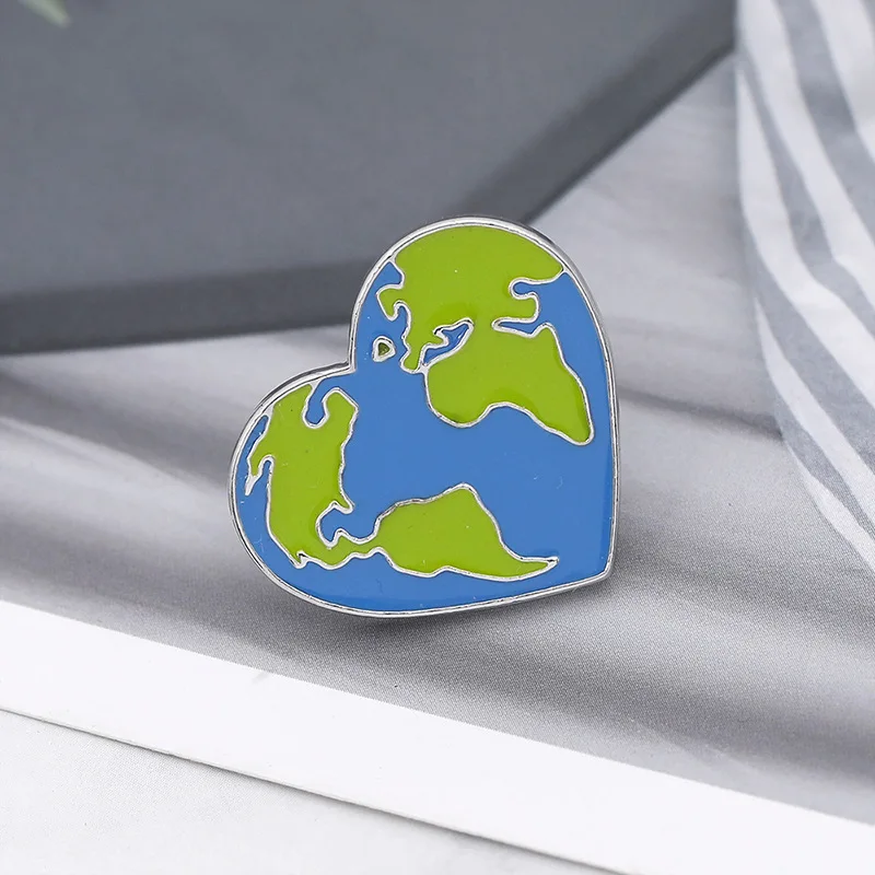 Распродажа креативная эмалированная брошь в виде мультяшной любви земли