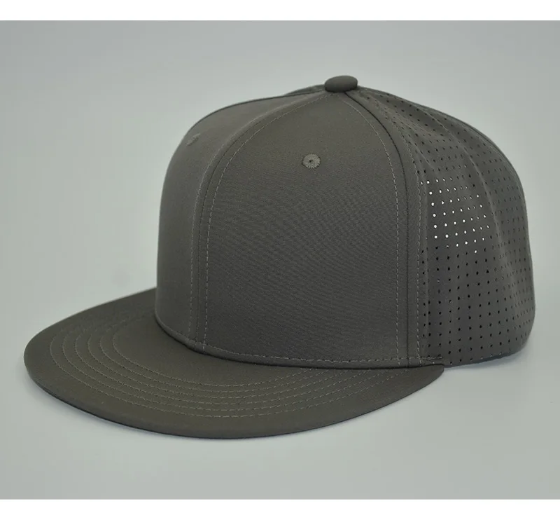 Бейсболка с 3D вышивкой и плоским козырьком из полиэстера | Аксессуары для одежды