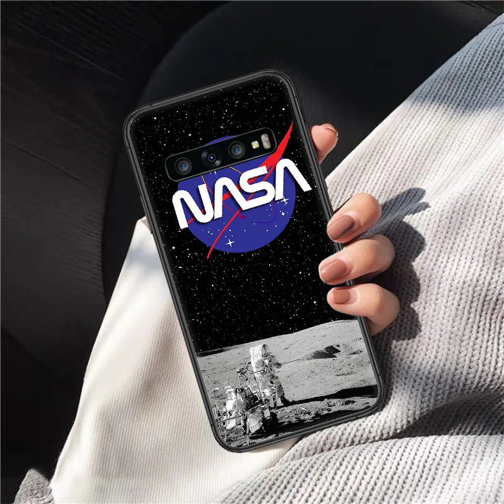 

Aerospace Nasas Phone Case for Samsung Galaxy Note S 6 7 8 9 10 E 20 Ultra Edge Plus black Bumper Silicone Cell Painting Funda