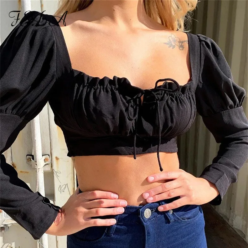 Женский укороченный топ FSDA черный с квадратным вырезом и длинным рукавом