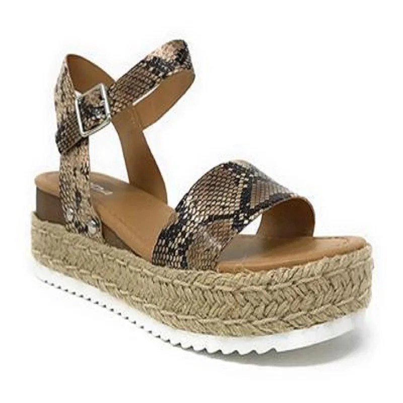 Женские босоножки на танкетке с заклепками Новинка 2019 года сезон лето сандалии