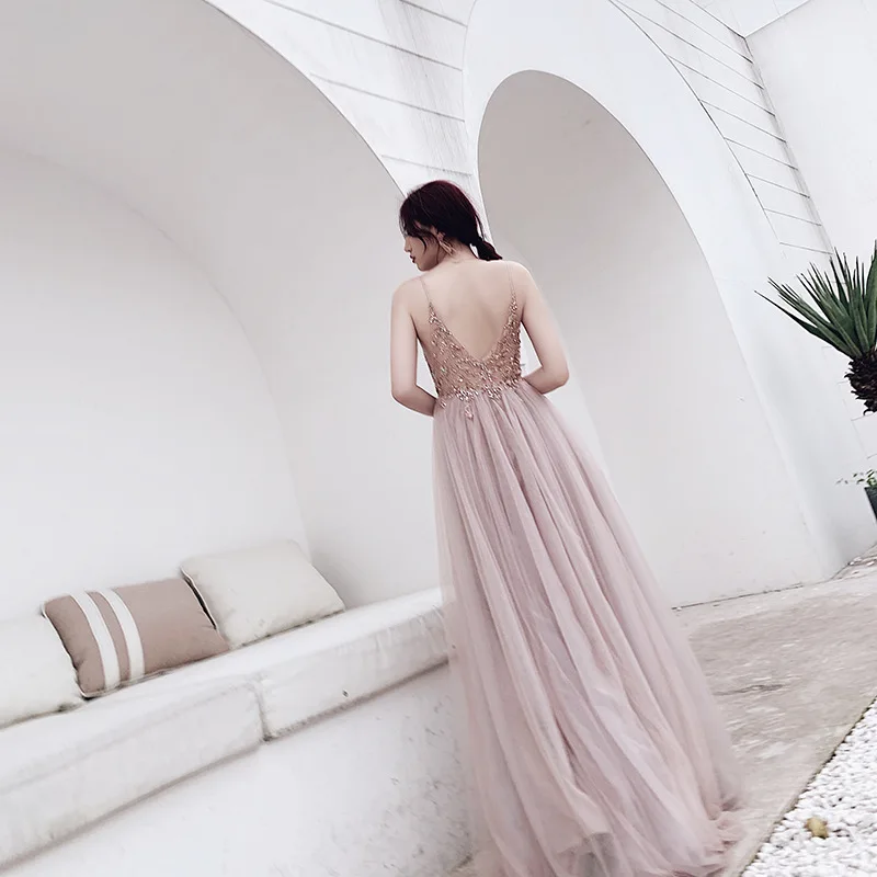 Женское вечернее платье на бретельках с V-образным вырезом и блестками | Свадьбы