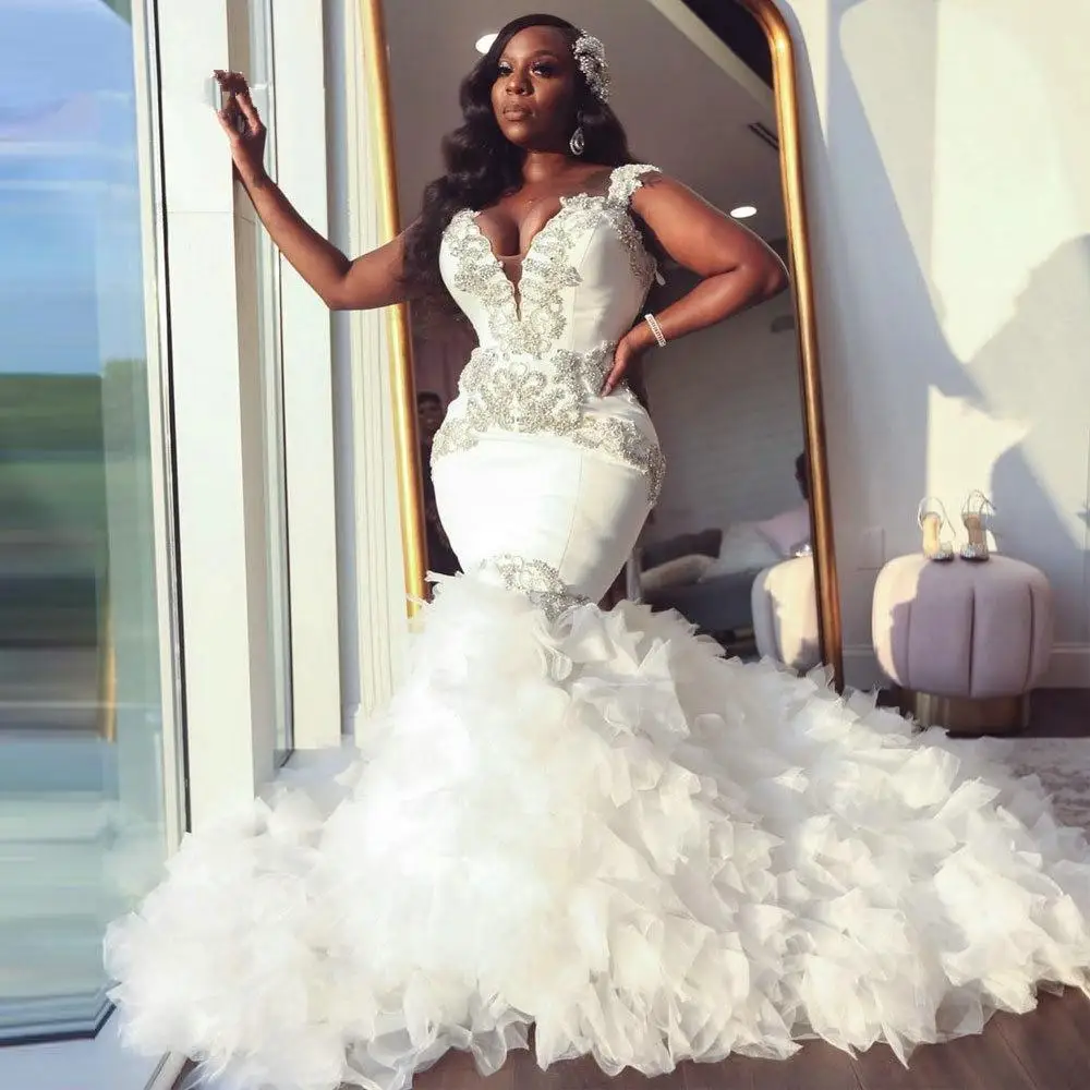 

Luxury White Mermaid Wedding Dress With Tiered Long Train Beading Appliques Chapel Bridal Gowns Back Lace Up Custom Made Vestido