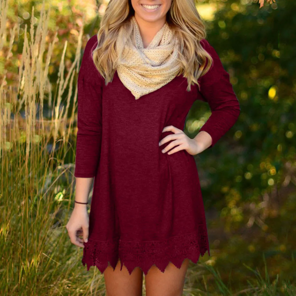 Женское платье туника с круглым вырезом длинным рукавом и кружевной