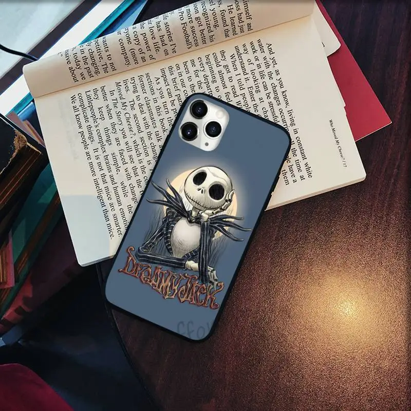 

Halloween Cartoon horror Skeleton Phone Case for iPhone 11 12 pro XS MAX 8 7 6 6S Plus X 5S SE 2020 XR Soft silicone Cover Funda