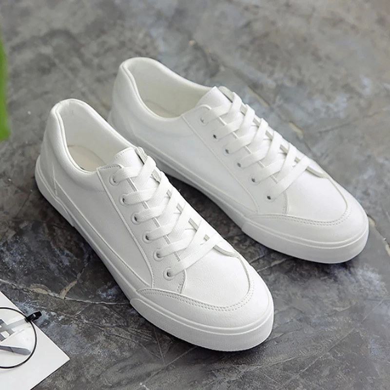 

Unisex school sneakers, classic style tennis, black and white, 2021