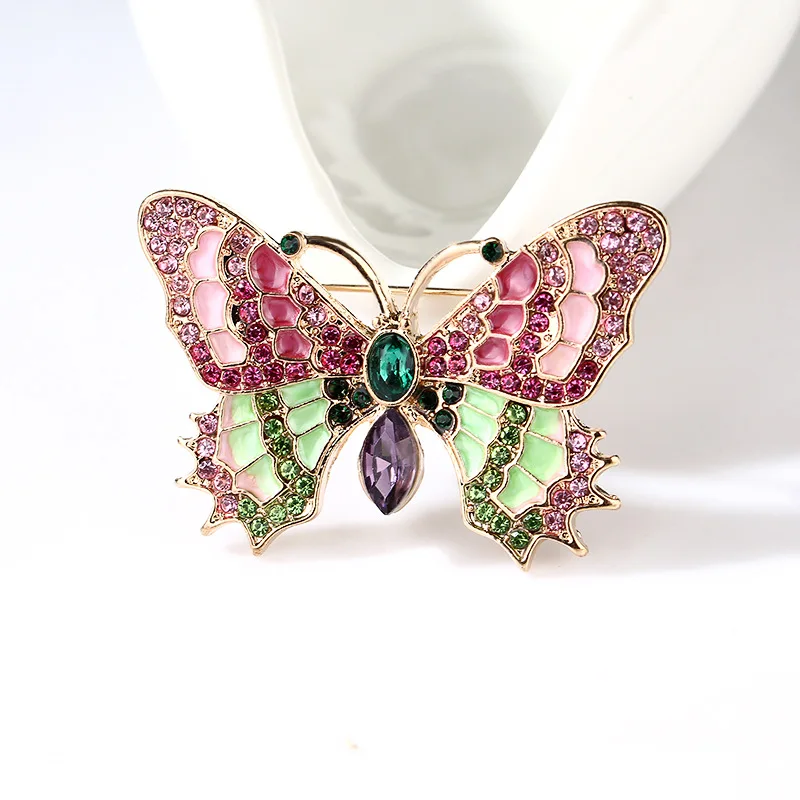 

New Luxury Hollow Butterfly Brooch For Women Full Rhinestone Elegant Corsage Suit Coat Sweater Dress Jewelry Accessories Gift