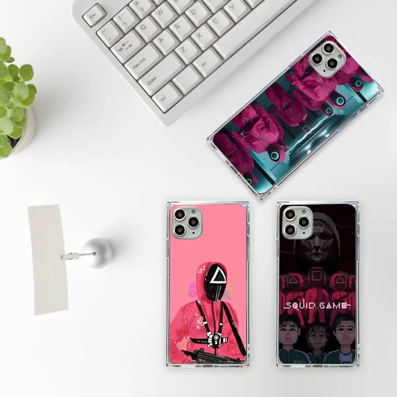 

Squid Game Horror TV Series Phone Case Transparent for iPhone 7 8 11 12 se 2020 mini pro X XS XR MAX Plus
