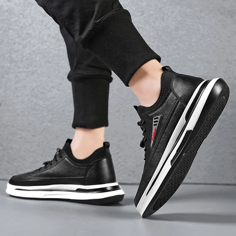 

New mesh men's casual shoes lightweight and comfortable breathable walking sneakers