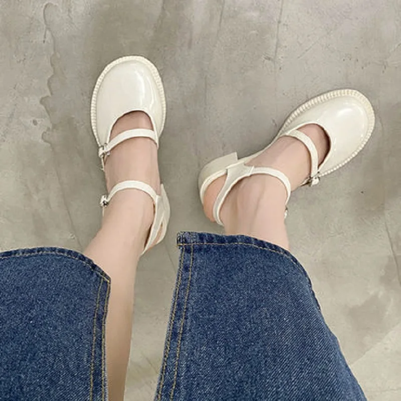 

2021 summer all-match French niche Baotou thick-soled sandals female high-heeled Mary Jane small leather shoes shoes