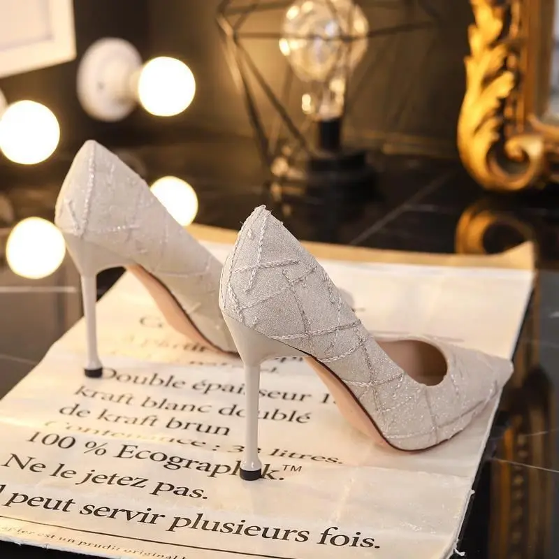 

Women's single shoes spring autumn new black stiletto women's shoes Korean version of all-match pointed toe women's high heels