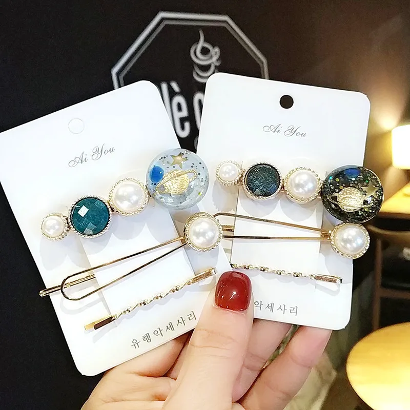 

Universe Planet Women Hairpins Pearl Barrettes Saturn Bridal Hair Accessories Ceremony Starry Sky Hair Ornament Memorial Gift