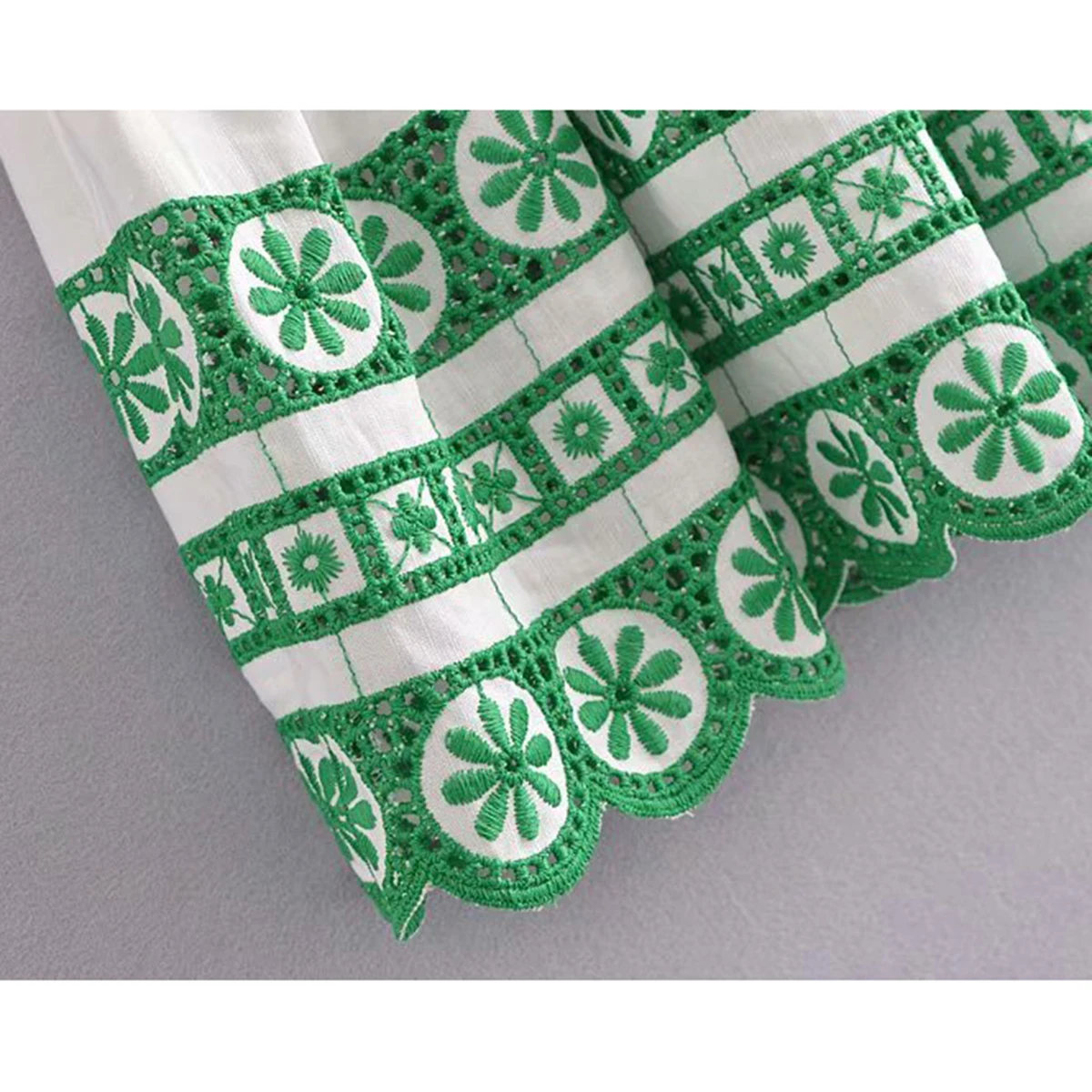 

Jastie Floral Embroidered Midi Skirt Nice Women Chic Fashion Patchwork Hem Boho Skirt Retro High Waist Zipper Female Skirts