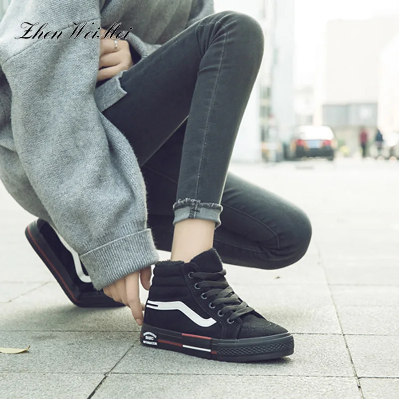 На шнуровке обувь на платформе с вырезами Большие плоской подошве кроссовки