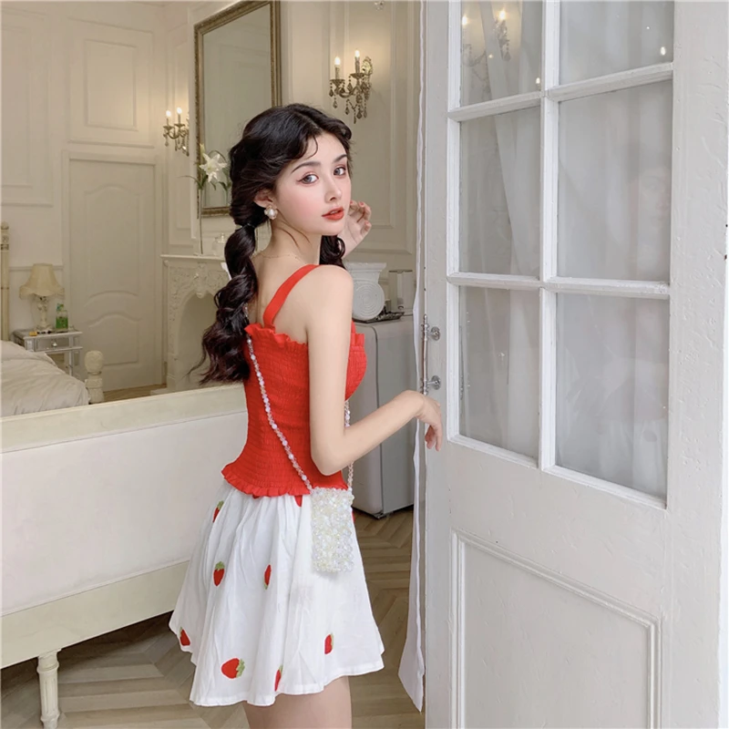 

New Summer Sweet Two Piece Set Women Elasticity Slim Suspender Top + Cotton Embroidery Strawberry Age-reducing Mini Hakama Suits