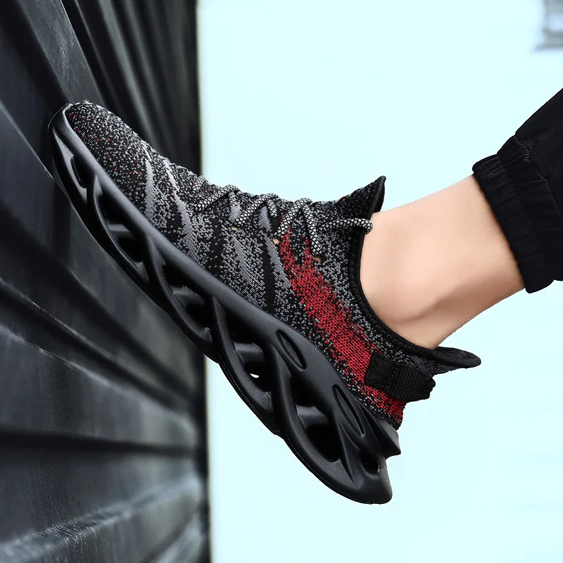 New Autumn Casual Shoes Men Women Twist bottom Fashion Trendy Man Shoes Unisex Breathable Tide Women Leisure Shoes